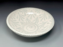 Load image into Gallery viewer, Shallow Serving Bowl- White
