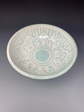 Load image into Gallery viewer, Shallow Serving Bowl Set / Celadon Floral Decoration
